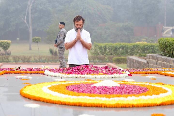 यासोबतच भारताचे माजी पंतप्रधान चौधरी चरण सिंह यांनाही राहुल गांधी यांनी आदरांजली अर्पण केली. 'किसान घाट'वर जात ते नतमस्तक झाले.