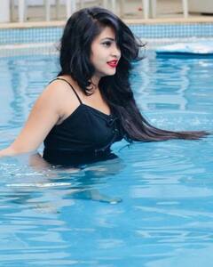 Karthika Deepam Amulya Gowda Photos: చెల్లెలు హిమ బిగ్ బాస్ ఫైనల్స్ కి వెళ్లింది కానీ అక్క శౌర్య 92 రోజులకే బయటకొచ్చేసింది!