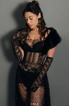 Krishna Shroff: ਕ੍ਰਿਸ਼ਨਾ ਸ਼ਰਾਫ ਨੇ ਜਾਲੀਦਾਰ ਲੈਗਿੰਗਸ ਤੇ ਬਰੇਲੇਟ ਵਿੱਚ ਫਲਾਂਟ ਕੀਤਾ ਕਰਵੀ ਫਿਗਰ, ਫੋਟੋਆਂ ਦੇਖ ਉੱਡੇ ਫੈਨਜ਼ ਦੇ ਹੋਸ਼