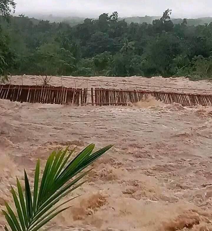 Philippine Flood: பிலிப்பைன்ஸில் ஏற்பட்ட மழை வெள்ளத்தால் 13 பேர் உயிரிழப்பு.. காணாமல் போனவர்களை தேடும் பணிகள் தீவிரம்..