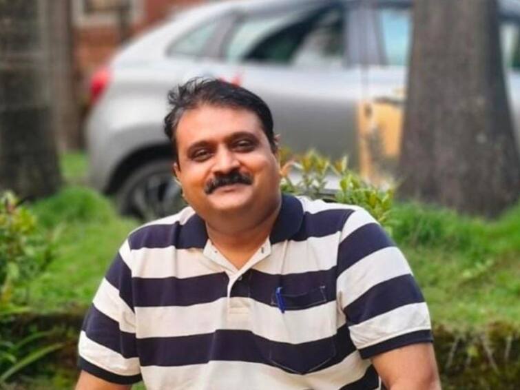 Sangli Government Hospital Medical Superintendent Nandkishor Gaikwad died of heart attack Sangli News : सांगली शासकीय रुग्णालयातील वैद्यकीय अधीक्षकांचा हृदयविकाराच्या झटक्याने मृत्यू