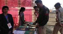 In Pics: जांजगीर की उषा ने पराली को दिया नया रूप, बनायी हनुमानजी, भगवान शिव और महावीर की पेंटिंग्स, देखें तस्वीरें