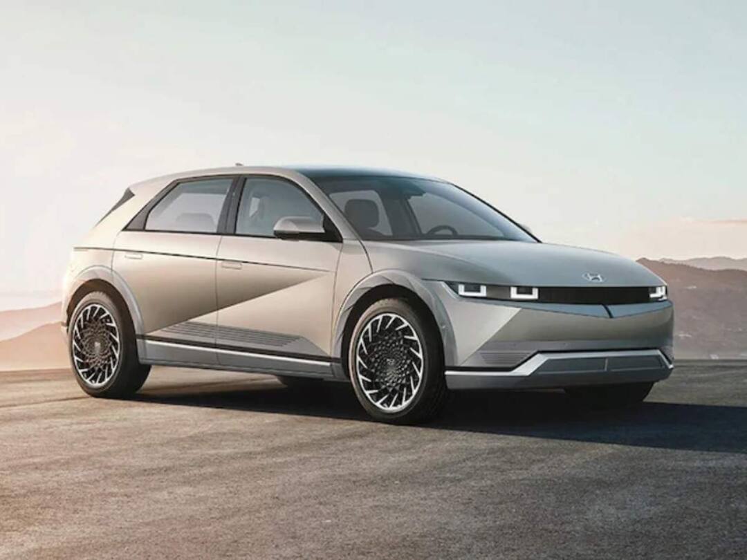 Hyundai Ioniq 5 Electric SUV With 631 Km Range First Look Review, Check More Details Hyundai Ioniq 5 SUV: హ్యుందాయ్ నుంచి అదిరిపోయే ఎలక్ట్రిక్ కారు, ఒక్క ఛార్జ్ తో 631 కిలో మీటర్లు వెళ్లొచ్చు!