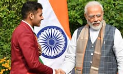 Dev Joshi: অভিনয় করতেন সিরিয়ালে, সেখান থেকে মহাকাশযাত্রী! ইলন মাস্কের চন্দ্রাভিযানে শামিল ভারতের তরুণ অভিনেতা