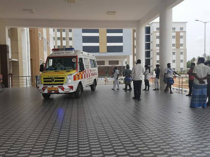 கரூரில் தடுப்பு சுவரில் மோட்டார் சைக்கிள் மோதி ஐயப்ப பக்தர் உயிரிழப்பு