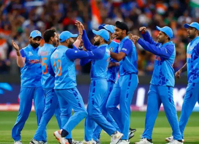 Team India squad for three-match ODI series against Sri Lanka Team India squad: શ્રીલંકા સામે વનડે શ્રેણી માટે ભારતીય ટીમની જાહેરાત,જાણો કોને મળ્યું સ્થાન