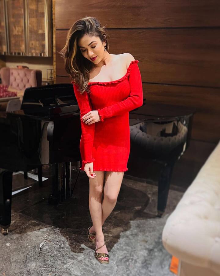 रिद्धिमा या रिअॅलिटी शोमध्ये जास्त काळ राहू शकली नाही आणि कमी मतांमुळे लवकरच बेघर झाली. (फोटो सौजन्य :ridhimapandit/इंस्टाग्राम)