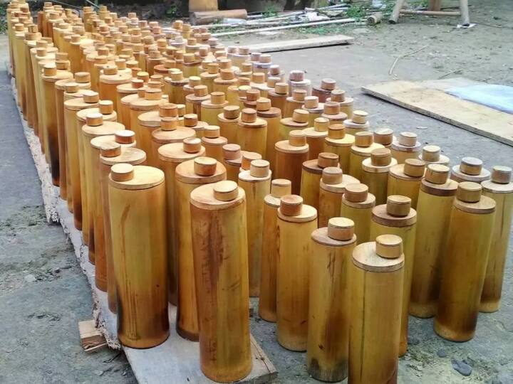 ஒரு மூங்கில் பாட்டிலை செய்ய 5-6 மணி நேரம் வரை ஆகும்.