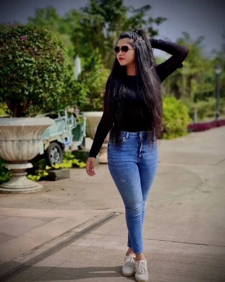 కార్తీకదీపం సీరియల్ శౌర్య (అమూల్య గౌడ) (Image Credit: Amulya Gowda/ Instagram)