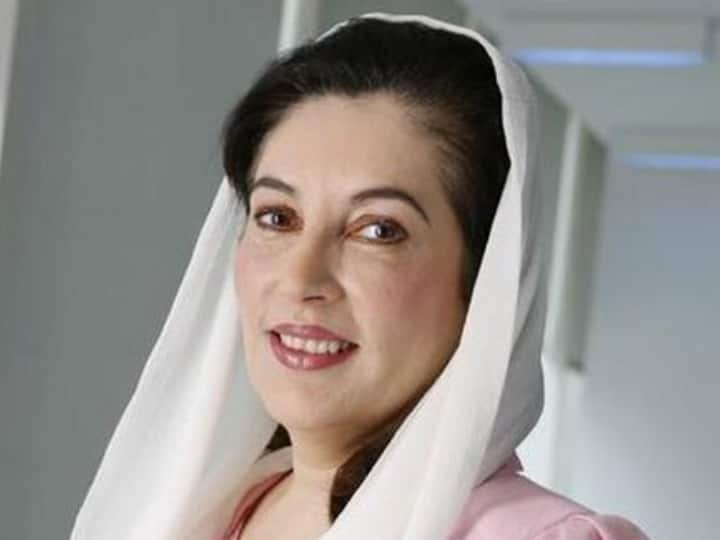 Pakistan First Lady PM Benazir Bhutto Death Anniversary Speak English Better than Urdu Interesting Facts Benazir Bhutto: इमरान खान से था 'इश्क', अमेरिका में करती थीं रंगीन पार्टियां, पाकिस्तान की पहली महिला PM के अनसुने किस्से