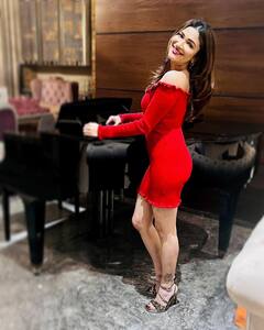 PHOTO: रिद्धिमा पंडितचा क्लासी लूक; फोटो होतायत व्हायरल!