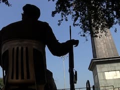 In pics : 6500 पोलिसांचा फौजफाटा, 1400 तात्पुरती स्वच्छतागृहे, 20 रुग्णवाहिका; कोरेगाव भीमात शौर्यदिनाची जोरदार तयारी