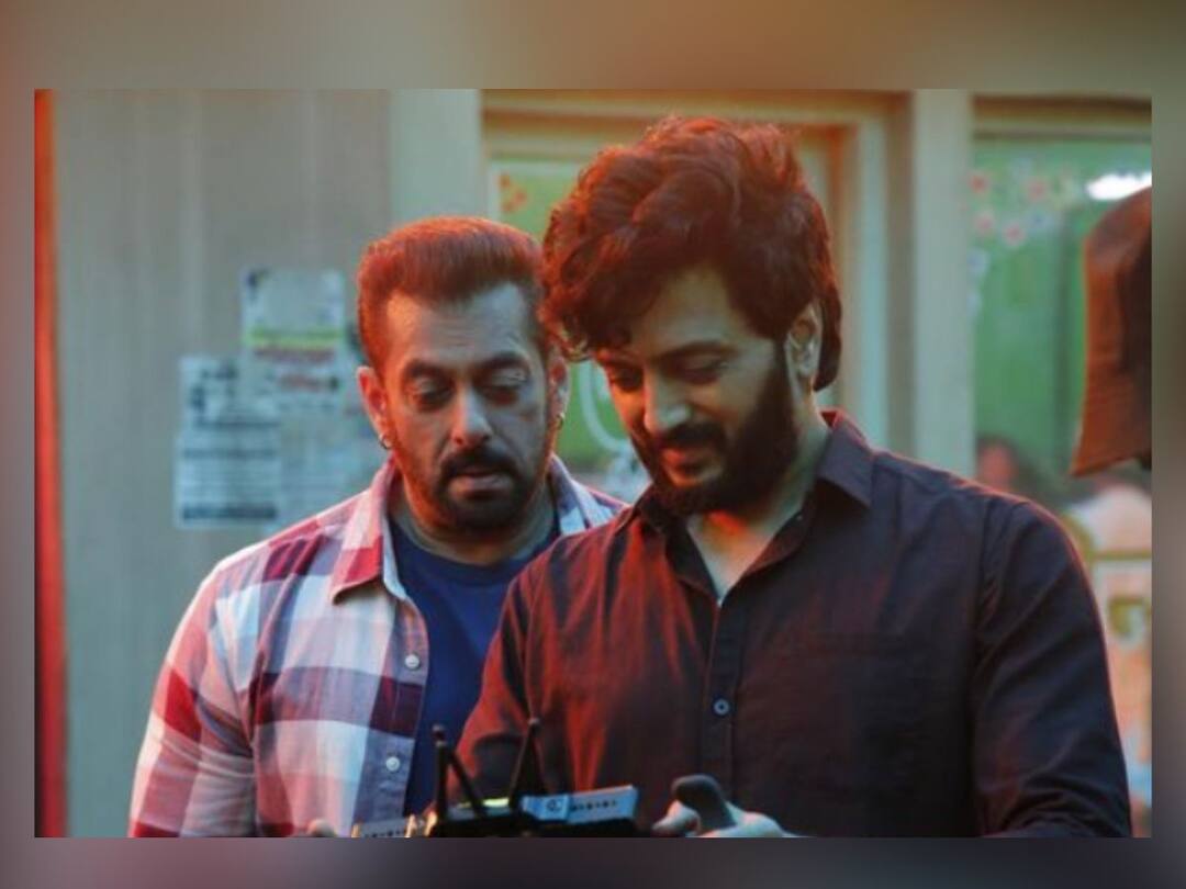 Salman Khan birthday Riteish Deshmukh and Genelia Deshmukh share special post Salman Khan: 'सलमान भाऊ...'; रितेश देशमुखची स्पेशल पोस्ट, भाईजानला दिल्या भरभरुन शुभेच्छा