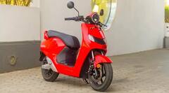 Electric Scooters: જબરદસ્ત રેન્જ સાથે બજેટમાં આવે છે આ પાંચ ઇલેક્ટ્રિક સ્કૂટર, તસવીરો......