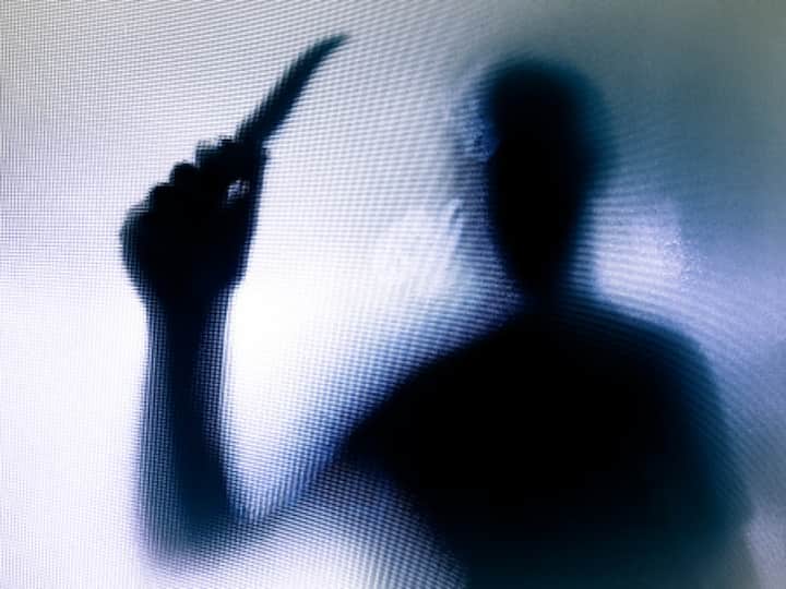 Chhattisgarh Man Stabs Woman 51 Times With Screwdriver For Refusing To Talk To Him Man Kills Woman By Stabbing Her Multiple Times With Screwdriver For Not Talking To Him