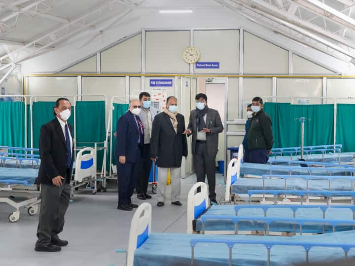 Delhi Government active for prevention of corona Health Minister Mandaviya reached Safdarjung Hospital for mock drill ANN Delhi News: कोरोना की रोकथाम के लिए सरकार एक्टिव, मॉक ड्रिल करने सफदरजंग अस्पताल पहुंचे स्वास्थ्य मंत्री मंडाविया