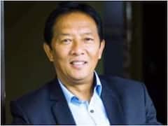 दार्जिलिंग में ममता बनर्जी की पार्टी को लगा झटका, बिनॉय तमांग ने छोड़ा साथ