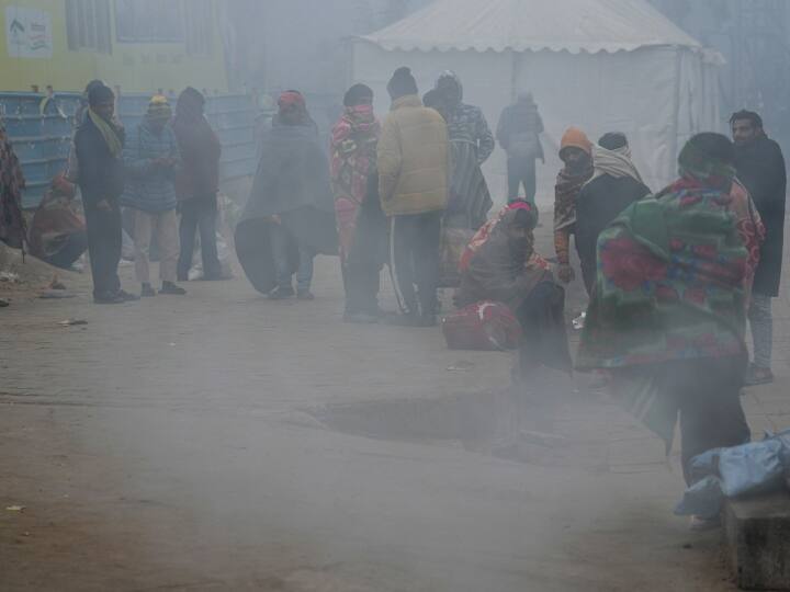 Weather Update: न्यू ईयर ईव पर कितनी होगी ठंड, इस हफ्ते कितना गिरेगा पारा, जानें मौसम विभाग की भविष्यवाणी Delhi Weather Forecast Temperature IMD Alert Cold Wave Fog This Week Weather Update: न्यू ईयर ईव पर कितनी होगी ठंड, इस हफ्ते कितना गिरेगा पारा, जानें मौसम विभाग की भविष्यवाणी