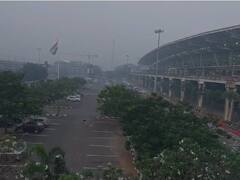 Fog Chennai Airport : சென்னையில் கடும் பனிமூட்டம்.. தரையிறங்க முடியாமல் திருப்பிவிடப்பட்ட விமானங்கள்.. தற்போதைய நிலவரம்..