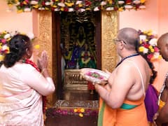 President Droupadi Murmu Offers Prayers At Bhadrachalam Temple In Telangana. See Pics