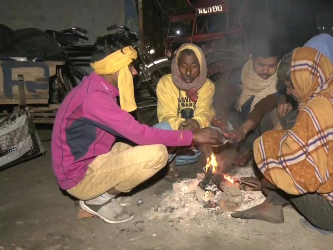 Delhiites Wake Up To Chilly Morning At 7 Degrees Celsius, Cold Wave Continues Delhiites Wake Up To Chilly Morning At 7 Degrees Celsius, Cold Wave Continues