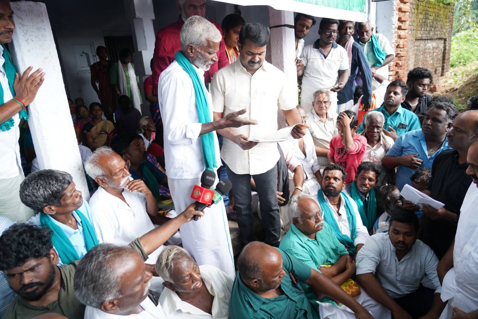 மணல் கொள்ளைக்காக திருவையாறு புறவழிச்சாலை அமைக்கப்படுகிறது - சீமான் குற்றச்சாட்டு