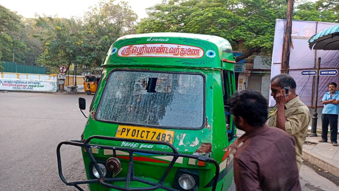 புதுச்சேரியில் அதிமுக பந்த்: ஆதரிக்காத கட்சிகள், அமைப்புகள் - வாகனத்தின் கண்ணாடி உடைப்பு