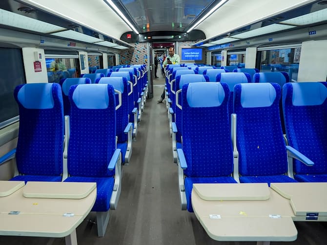 West Bengal First Vande Bharat Express Train