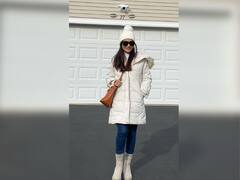 Surbhi Jyoti Pics: एक बार फिर विंटर लुक से सुरभि ज्योति ने ढाया कहर, आपने किया है ये लुक ट्राई?