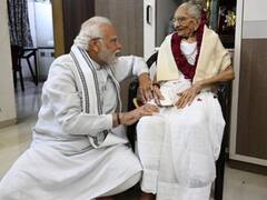 पीएम मोदी की मां की कैसी है तबियत? अस्पताल ने बताया