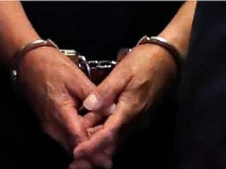 Mumbai: महिला के दरवाजे पर जाकर किया मास्टरबेट, दूसरी बार फिर आया तो बांद्रा पुलिस ने दबोच लिया