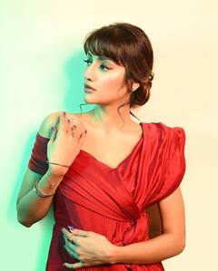 PHOTO: टीएमसी खासदार नुसरत जहाँचं नवं फोटोशूट; फोटो होतायत व्हायरल!