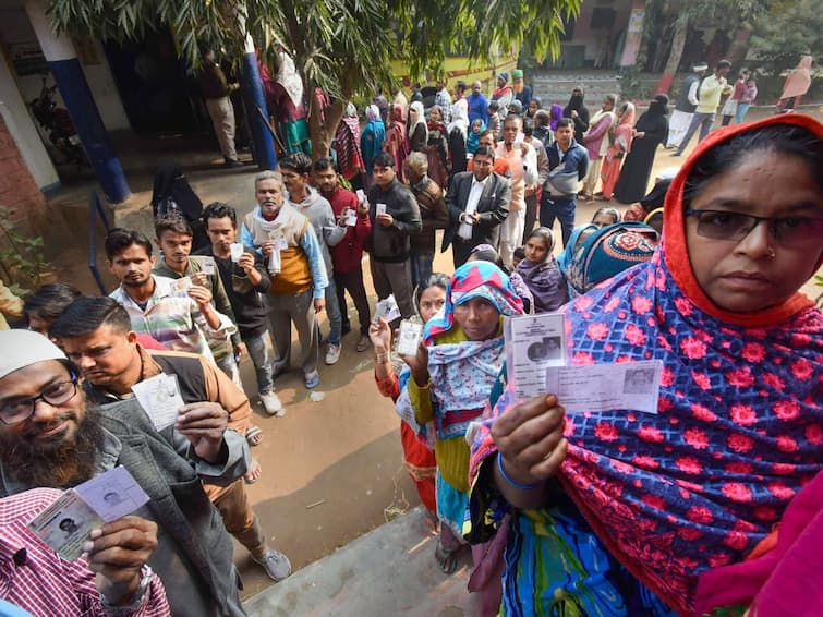 Polling Underway For 68 Wards Of Bihar Municipal Corporation In 23 Districts