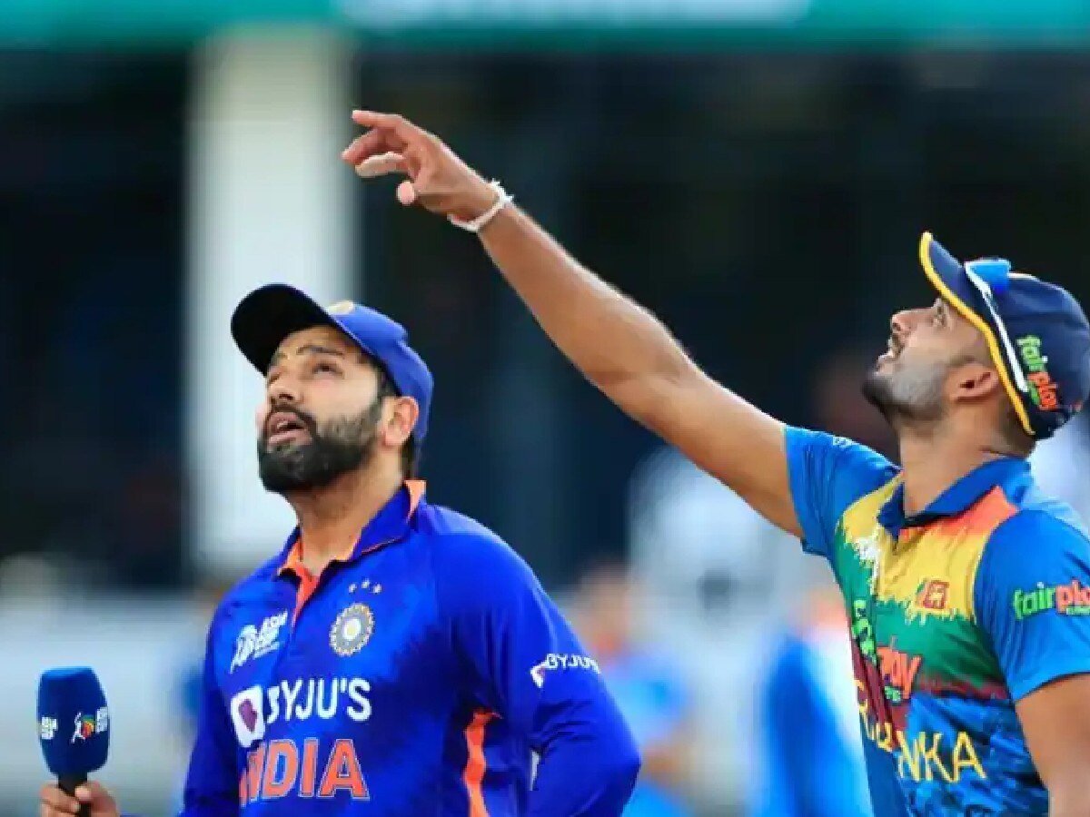 India vs Sri Lanka: ஒருநாள் போட்டி வரலாற்றில் இதுவே முதல் முறை! சுழற்பந்து வீச்சில்10 விக்கெட்டுகளையும் இழந்து ஷாக் கொடுத்த இந்தியா