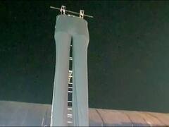 Sangli: सांगली फेस्टिव्हलमध्ये भारतातील सर्वात मोठ्या पॅन्टचं सादरीकरण, 26 फुट उंची तर 15 फुट इतकी पन्टची रुंदी