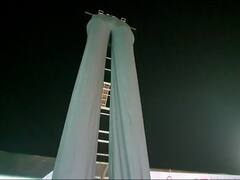 Sangli: सांगली फेस्टिव्हलमध्ये भारतातील सर्वात मोठ्या पॅन्टचं सादरीकरण, 26 फुट उंची तर 15 फुट इतकी पन्टची रुंदी