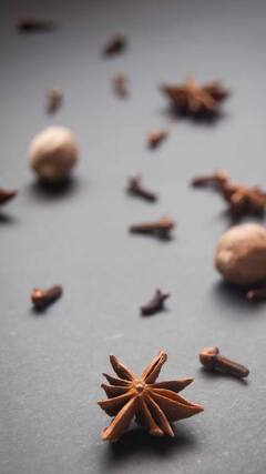 Nutmeg Benefits : छोट्याशा जायफळाचे बहुगुणी फायदे