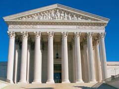 US Supreme Court: अमेरिका की सुप्रीम कोर्ट ने ट्रंप के फैसले को बरकरार रखा, कहा- प्रवासियों पर रोक जारी रहेगी