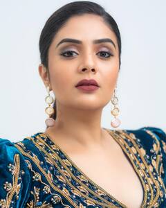 Sreemukhi Photos: బీబీ జోడీ కోసం శ్రీముఖి భలే రెడీ అయింది
