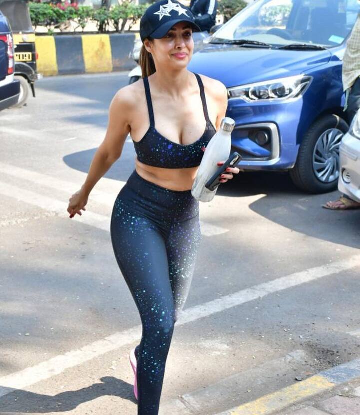 एक्ट्रेस मलाइका अपने हेल्थ का हमेशा ध्यान रखती हैं. अभिनेत्री अपने फिटनेस के लिए काफी जानी जाती हैं. उनकी फिटनेस और टोन्ड बॉडी किसी को भी हैरान कर देती है.