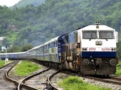 Pongal Special Trains: பொங்கல் பண்டிகை சிறப்பு ரயில்; நாளை தொடங்குகிறது முன்பதிவு- தெற்கு ரயில்வே அறிவிப்பு