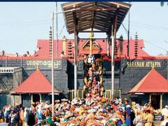 சபரிமலையில் மண்டல பூஜை… திரளாக வந்து தரிசித்த பக்தர்கள் கூட்டம்… மீண்டும் என்று நடை திறக்கப்படும்?