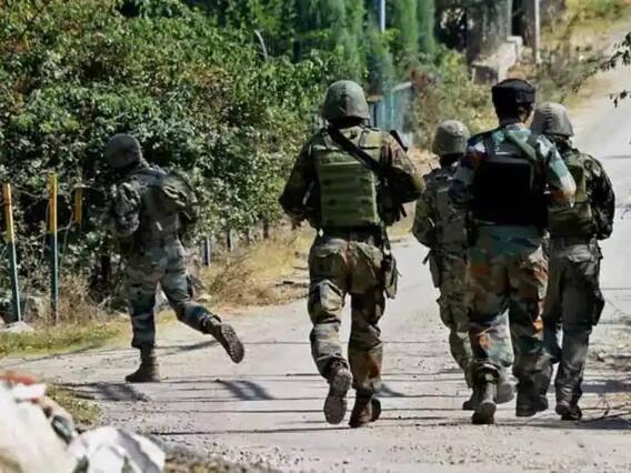 Jammu Kashmir: जम्मू काश्मीरमधील सिधरा परिसरात सैन्याची आतंकवाद्यांसोबत चकमक, तिन्ही आतंकवाद्यांना कंठस्नान घालण्यात सैन्याला यश