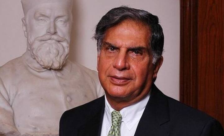 Facts About Ratan Tata: সিঙ্গুর আন্দোলনও আঁচ ফেলতে পারেনি তাঁর ভাবমূর্তিতে। শিল্পপতি রতন টাটা লক্ষ লক্ষ মানুষের অনুপ্রেরণা।