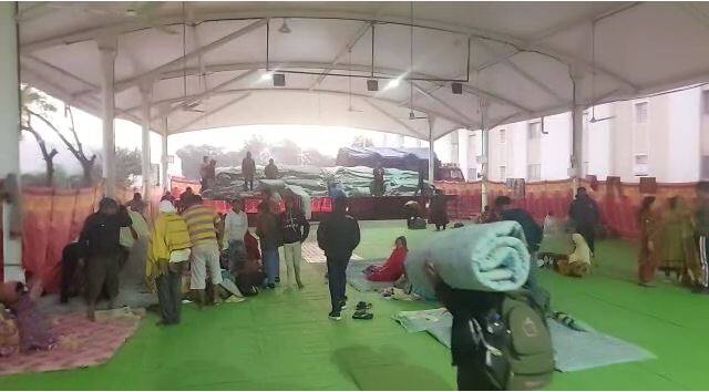 गर्दीमुळे भाविकांना कोणतीही अडचण येऊ नये यासाठी साईबाबा संस्थानकडून खास व्यवस्था करण्यात आली आहे.9