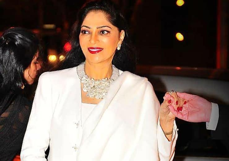 अधूरी रह गई रतन टाटा और सिमी ग्रेवाल की मुहब्बत, बिजनेस टाइकून से पहले जामनगर के महाराजा को किया था डेट When Simi Garewal Confessed Her Love For Ratan Tata Know about Simi Garewal Love Story अधूरी रह गई रतन टाटा और सिमी ग्रेवाल की मुहब्बत, बिजनेस टाइकून से पहले जामनगर के महाराजा को किया था डेट