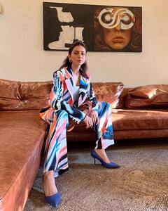 PHOTO: रकुल प्रीत सिंहच्या लूकने वेधलं लक्ष; पाहा सुंदर स्टाईल!