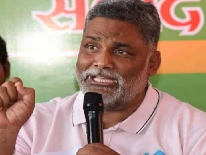Bihar Politics JAP chief Pappu Yadav attacks Sushil Modi over helicopter controversy Bihar Politics: हेलीकॉप्टर विवाद में 'जाप' प्रमुख पप्पू यादव की एंट्री, सुशील मोदी से पूछा ये सवाल