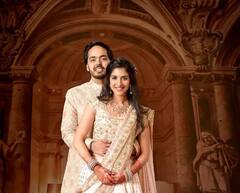 In Pics: अनंत अंबानी-राधिका मर्चंटचं मुंबईत दणक्यात स्वागत; फुलांची बरसात, ढोलताशे अन् तुफान गर्दी झाल्यानं वाहतूक कोंडी