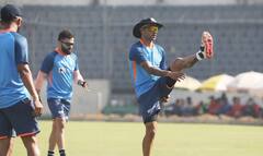 Shikhar Dhawan: ২০২২ সালে ২২ ম্যাচে রান মাত্র ৬৮৮, ধবনের বিশ্বকাপ স্বপ্ন কি শেষ?